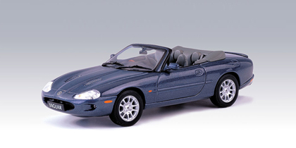 Jaguar XKR Cabriolet - 2001 - Cinza <BR>1/43