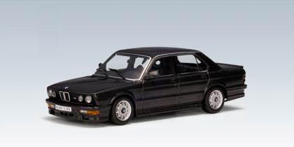 BMW M535i  - 1981 - Preto Metálico <BR>1/43