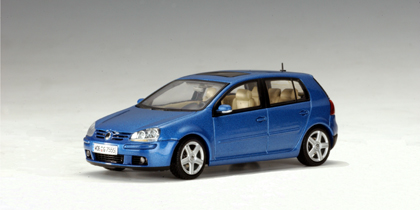 VW Golf - 2003 - Azul<BR>1/43