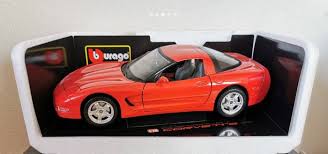 Chevrolet Corvette C5 - 1997 - Vermelho<BR>1/18