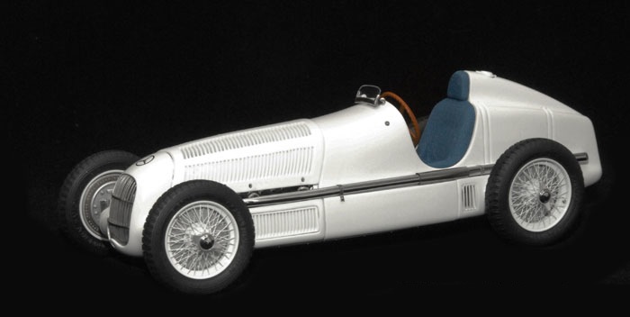 Mercedes-Benz W 25 - 1934 - Branco<BR>1/18