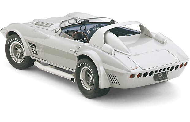 Chevrolet Corvette GS Roadster - 1964 - Prata<BR>1/18