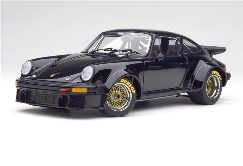 Porsche 934 RSR - 1977 - Preto<BR>1/18