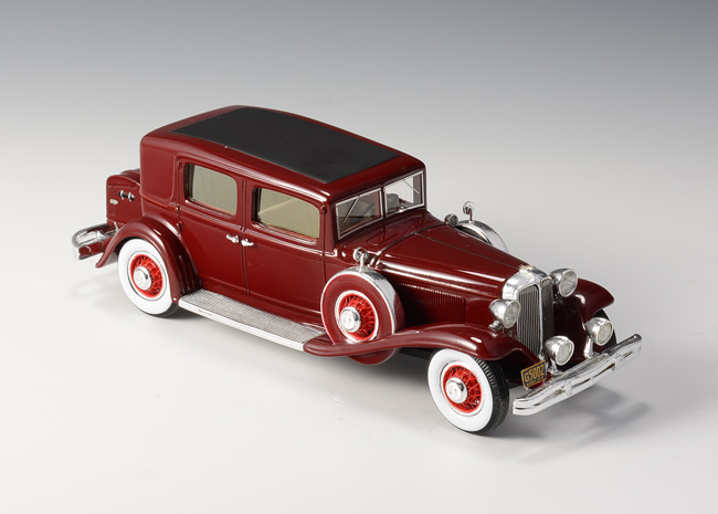 Chrysler Imperial CG Club Sedan - 1931 - Vinho<BR>1/43