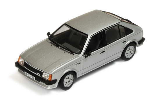 Opel Kadett GT/E - 1983 - Prata<BR>1/43