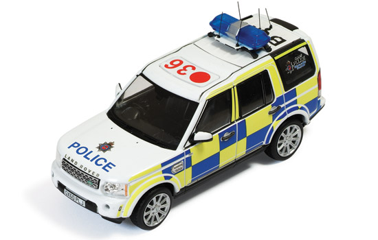 Land Rover Discovery 4 - 2010 - Surrey UK Police<BR>1/43