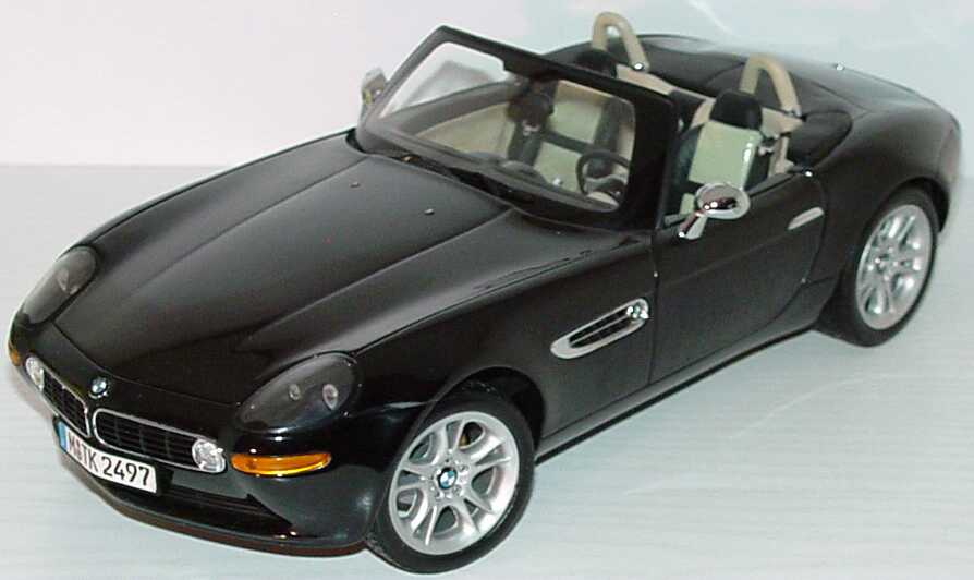 BMW Z8 - 2001 - Preto<BR>1/18