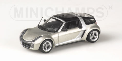 Smart Roadster Coupe - 2003 - Cinza<BR>1/43