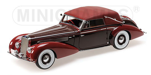 Delage D8-120 Cabriolet - 1939 - Vinho<BR>1/18