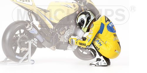 Figura Valentino Rossi orando - 2006<BR>1/12