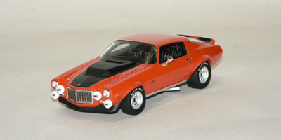 Chevrolet Camaro Z28 RS - 1971 - Laranja<BR>1/43