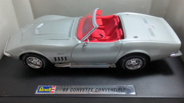 Corvette L89 Convertible - 1969 - Prata<BR>1/18