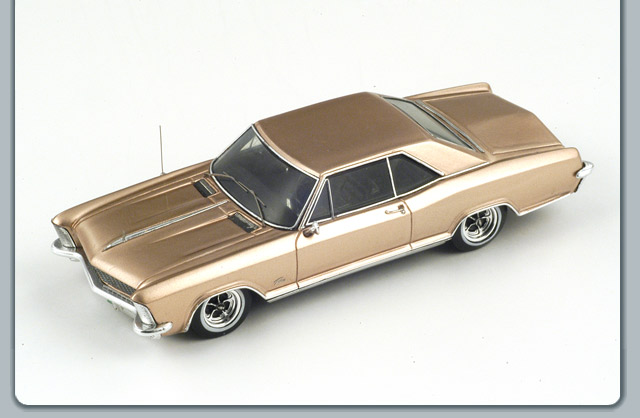Buick Riviera - 1965 - Dourado<BR>1/43