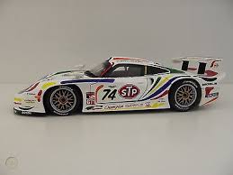 Porsche 911 GT1 Sebring # 74 - 1998<BR>1/18