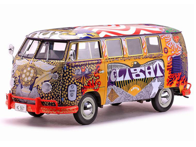 VW Kombi Woodstock - 1969 - Colorida<BR>1/12