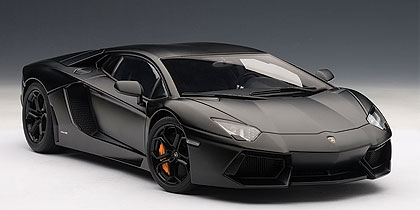 Lamborghini Aventador LP700-4 - 2011 - Preto Fosco<BR> 1/18 Lamborghini Aventador LP700-4 - 2011 - Preto Fosco<BR> 1/18